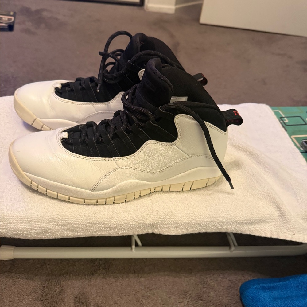 Jordan 10 Retro I’m Back. Size 12. Preowned. - Picture 4 of 10
